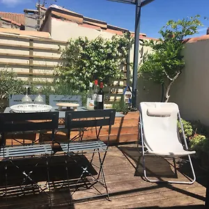 Maison Avec Terrasse à Arles, Provence Hébergement de vacances