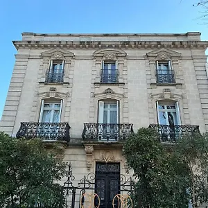 Maison Douce לינה וארוחת בוקר